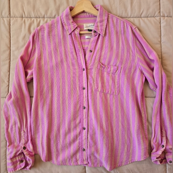 Target Universal Thread Pink Striped Button-Up Shirt, XS - Picture 2 of 7